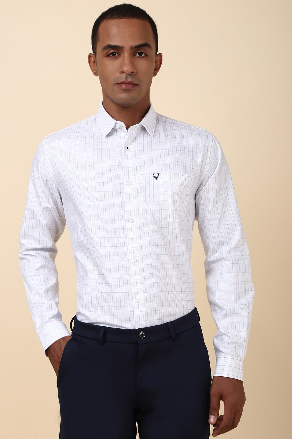 Men White Regular Fit Checked Full Sleeves Formal Shirt
