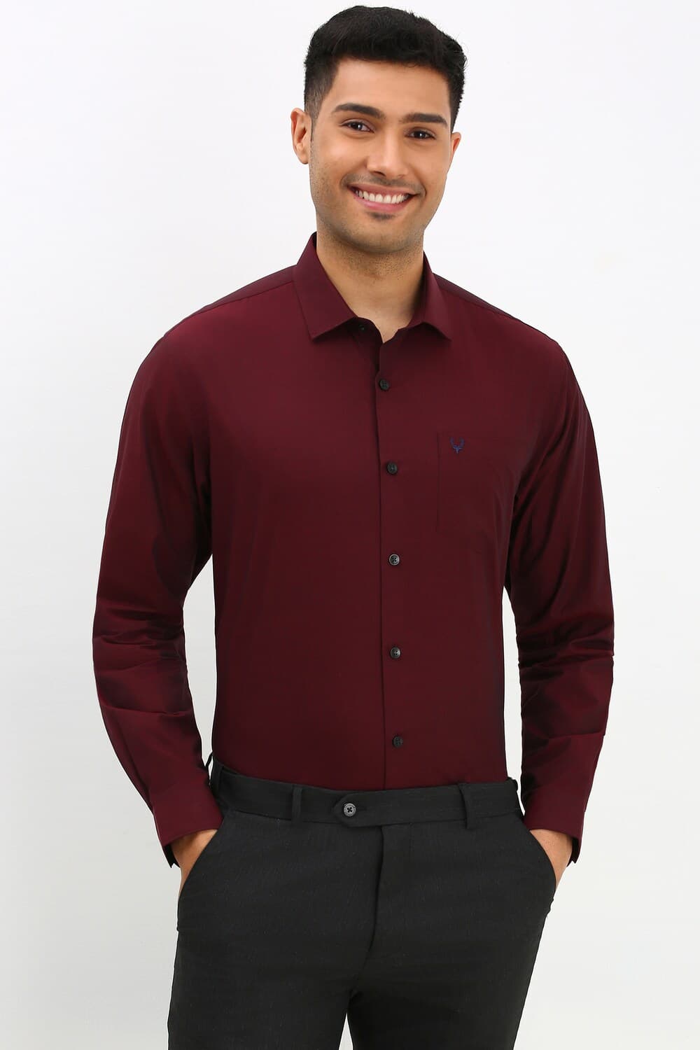 Men Maroon Regular Fit Solid Full Sleeves Formal Shirt