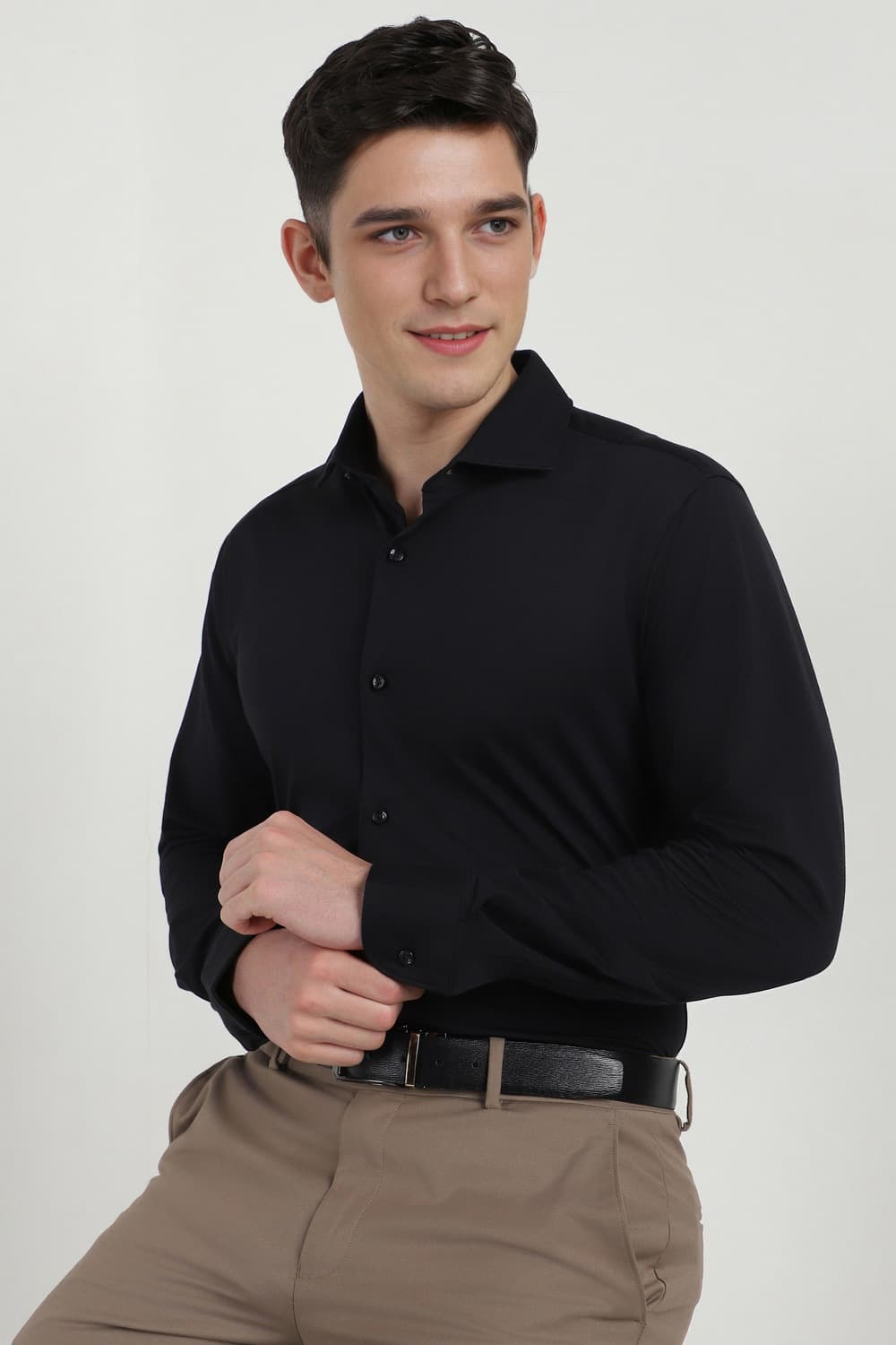 Men Black Slim Fit Solid Full Sleeves Wrinkle Resistant Formal shirt