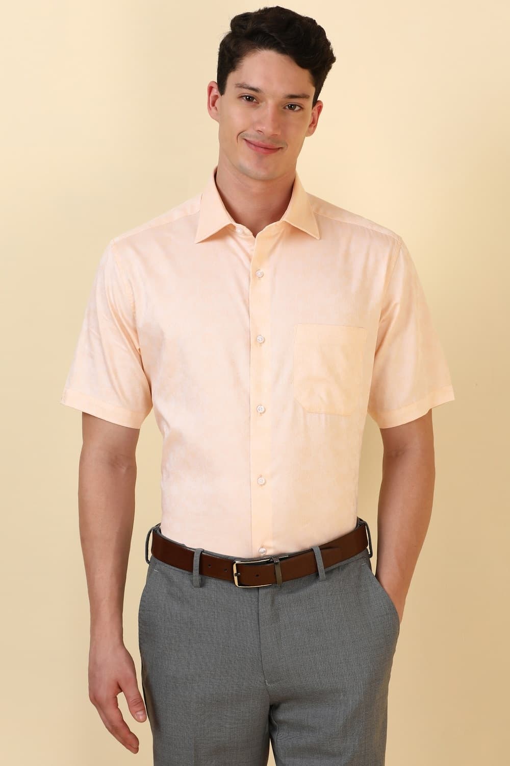 Men Peach Textured Half Sleeves Wrinkle Resistant Formal shirt