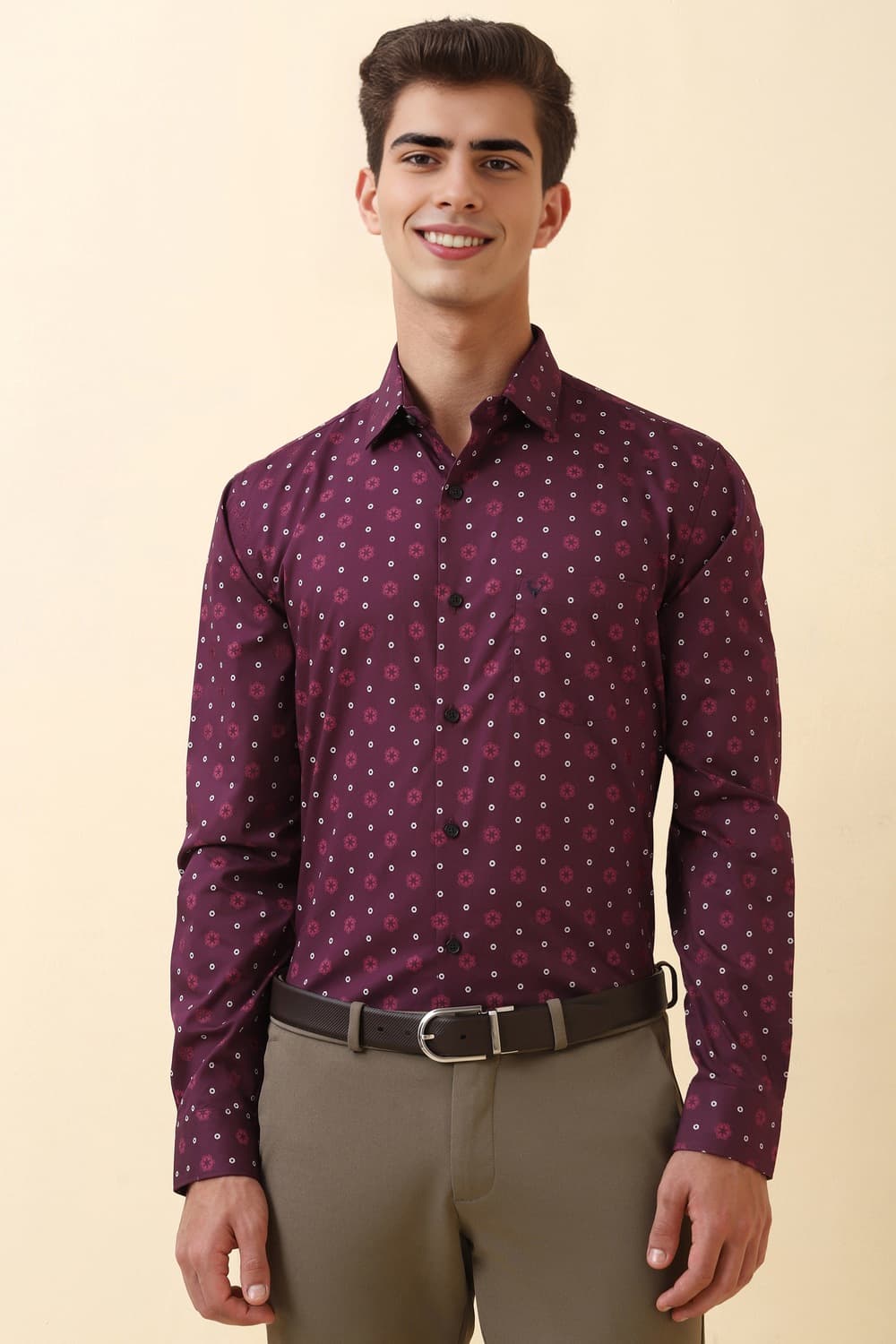 Men Maroon Print Full Sleeves Formal Shirt