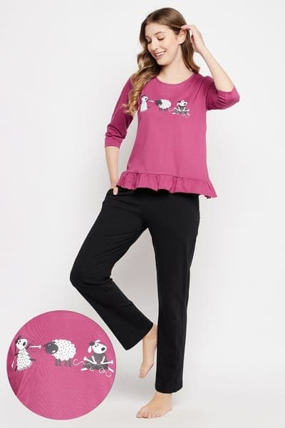 Graphic Print Top in Mauve & Chic Basic Pyjama in Black - 100% Cotton Graphic Print Top in Mauve & Chic Basic Pyjama in Black - 100% Cotton