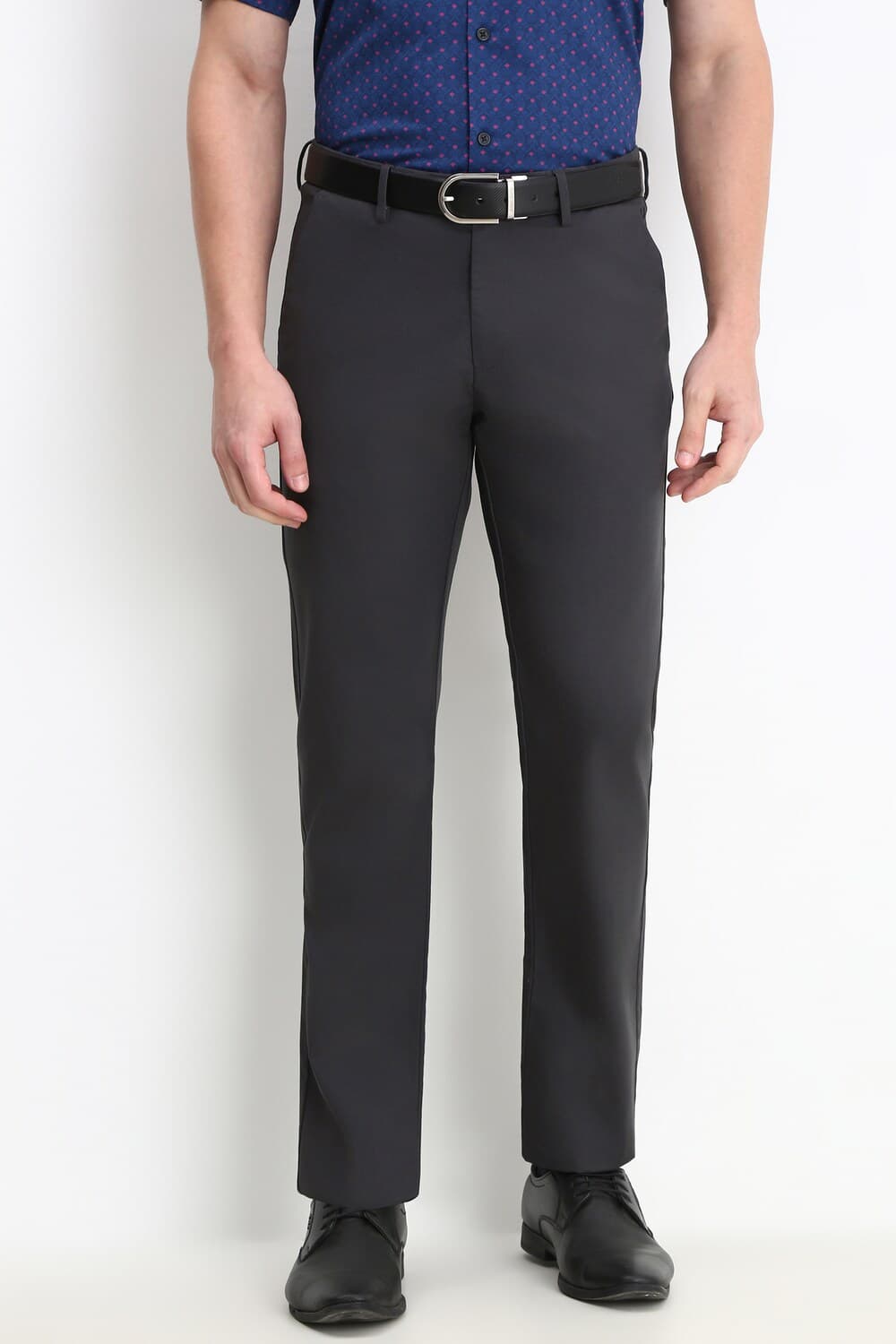Men Grey Slim Fit Solid Formal Trousers Men Grey Slim Fit Solid Formal Trousers