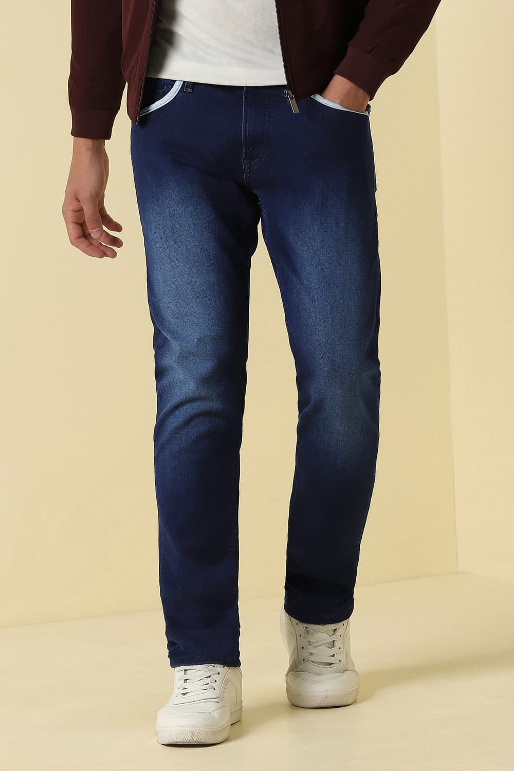 Men Blue Slim Fit Dark Wash Jeans Men Blue Slim Fit Dark Wash Jeans