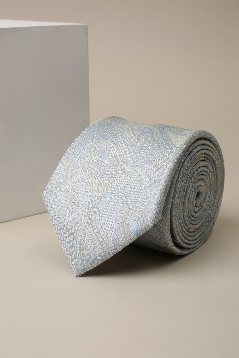 Men Light Blue Embroidered Formal Tie Men Light Blue Embroidered Formal Tie