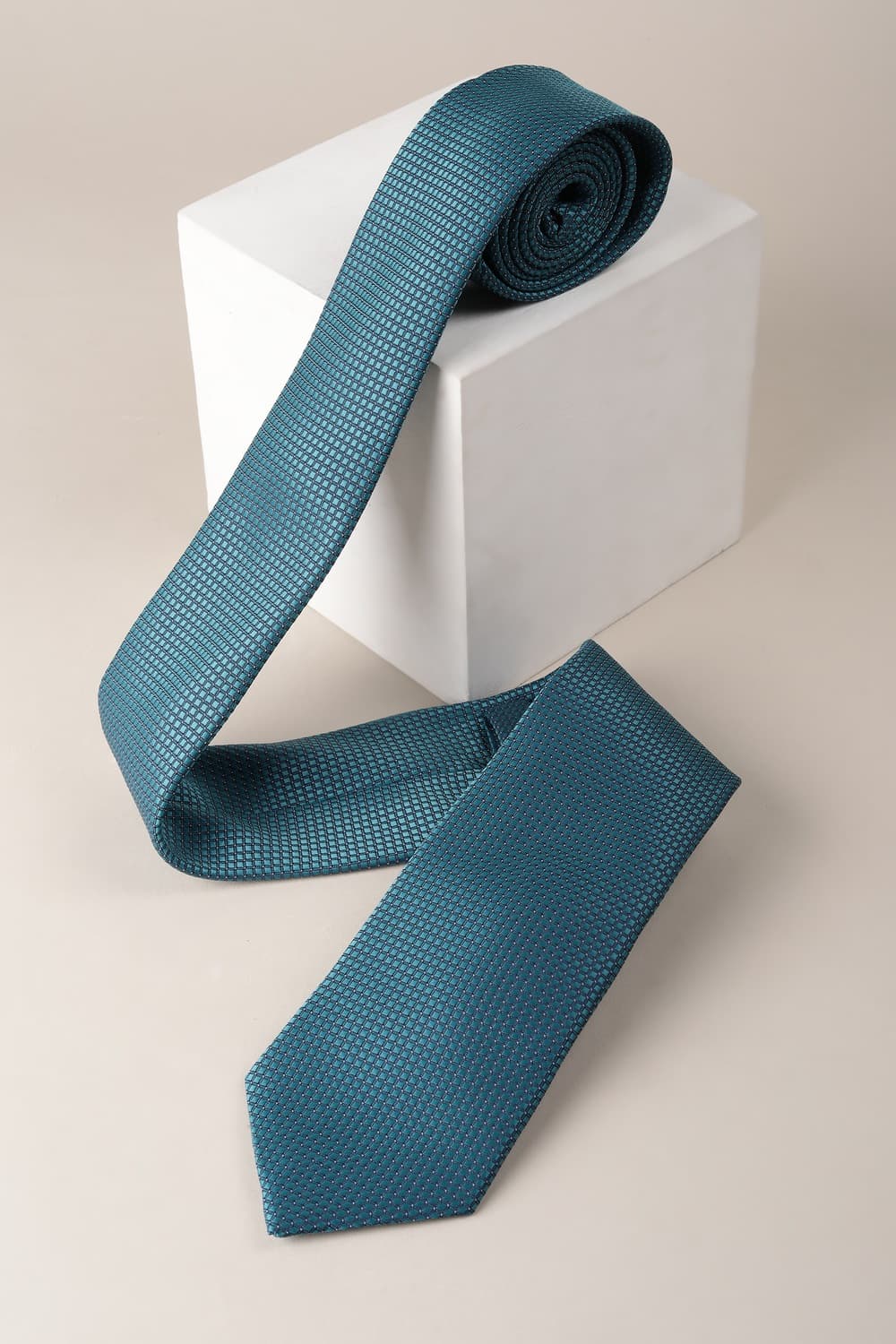 Men Blue Embroidered Formal Tie Men Blue Embroidered Formal Tie
