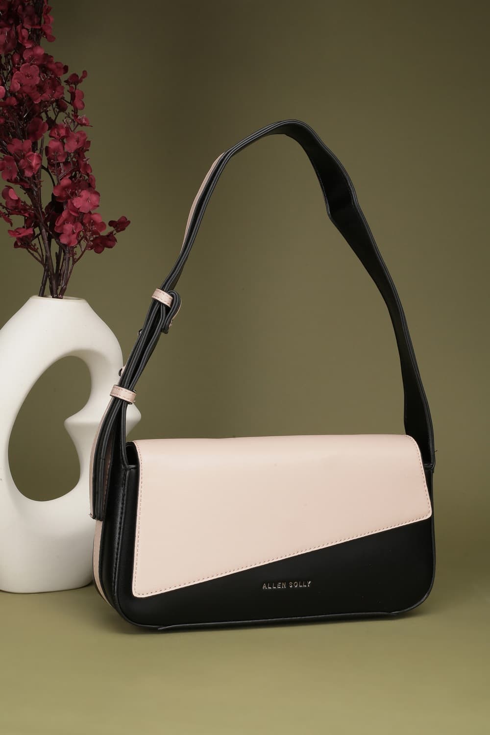 Women Black Casual Handbag Women Black Casual Handbag