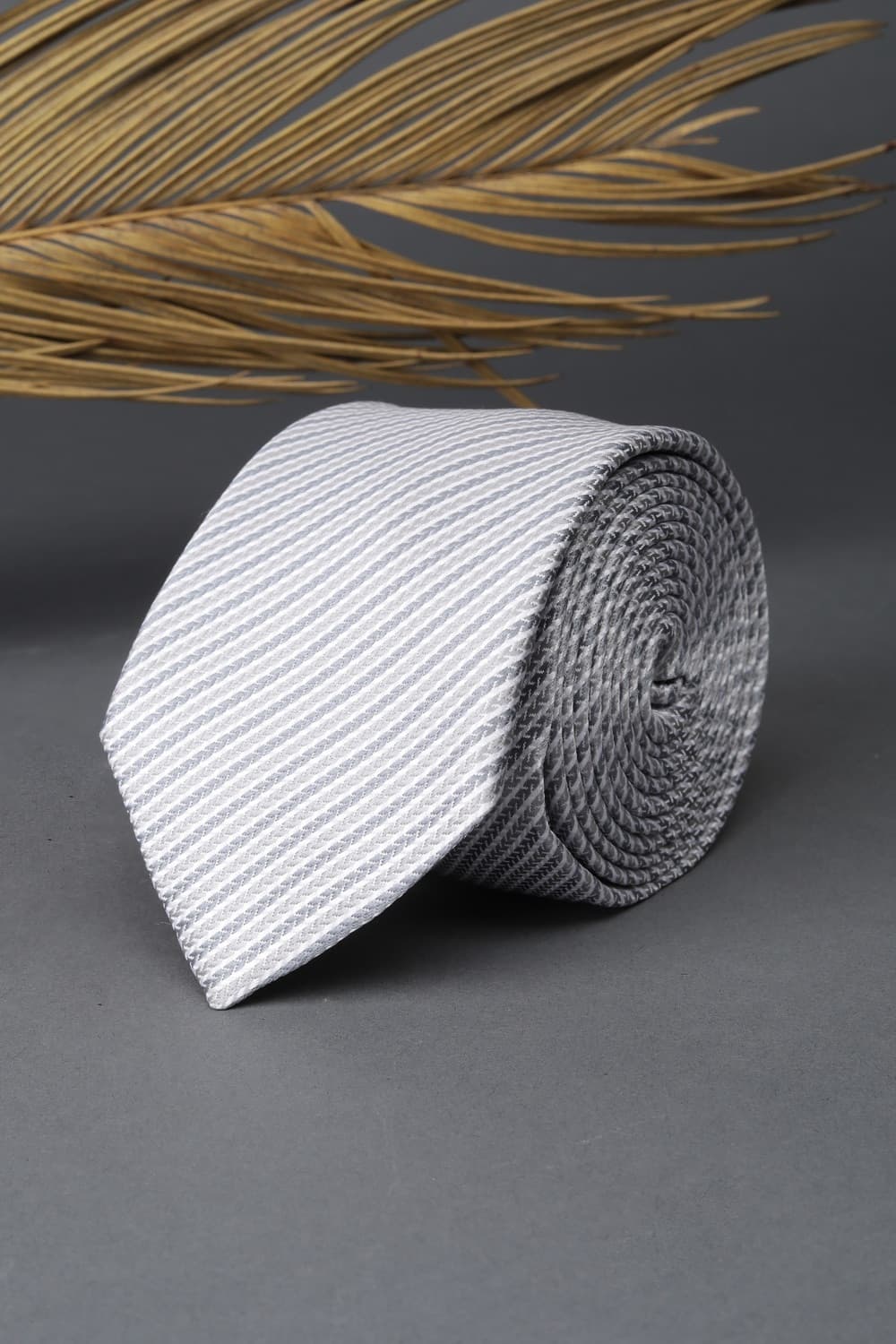 Men Grey Stripe Formal Tie Men Grey Stripe Formal Tie