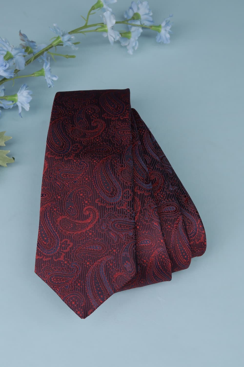 Men Maroon Embroidered Formal Tie Men Maroon Embroidered Formal Tie