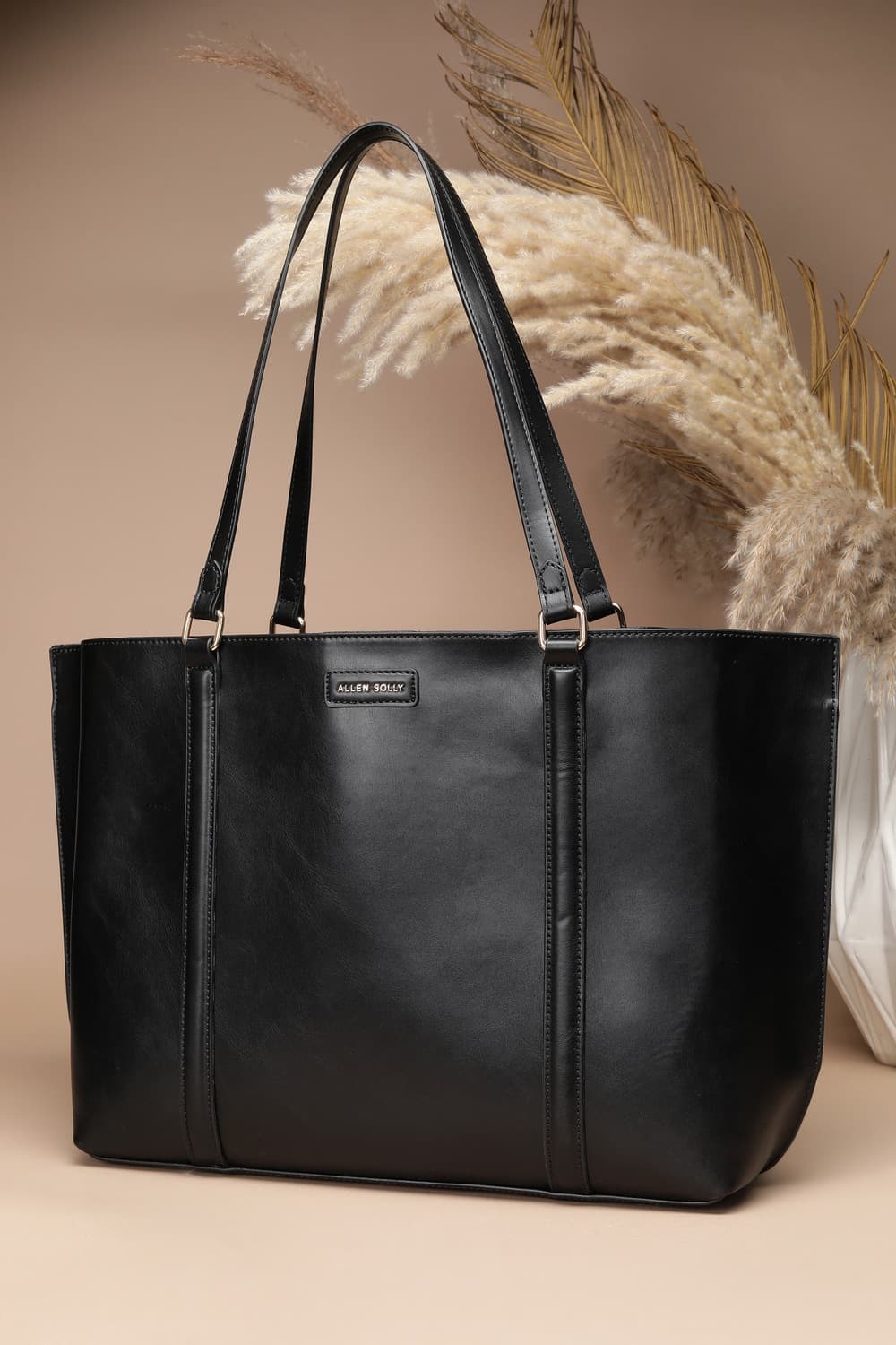 Women Black Casual Handbag Women Black Casual Handbag
