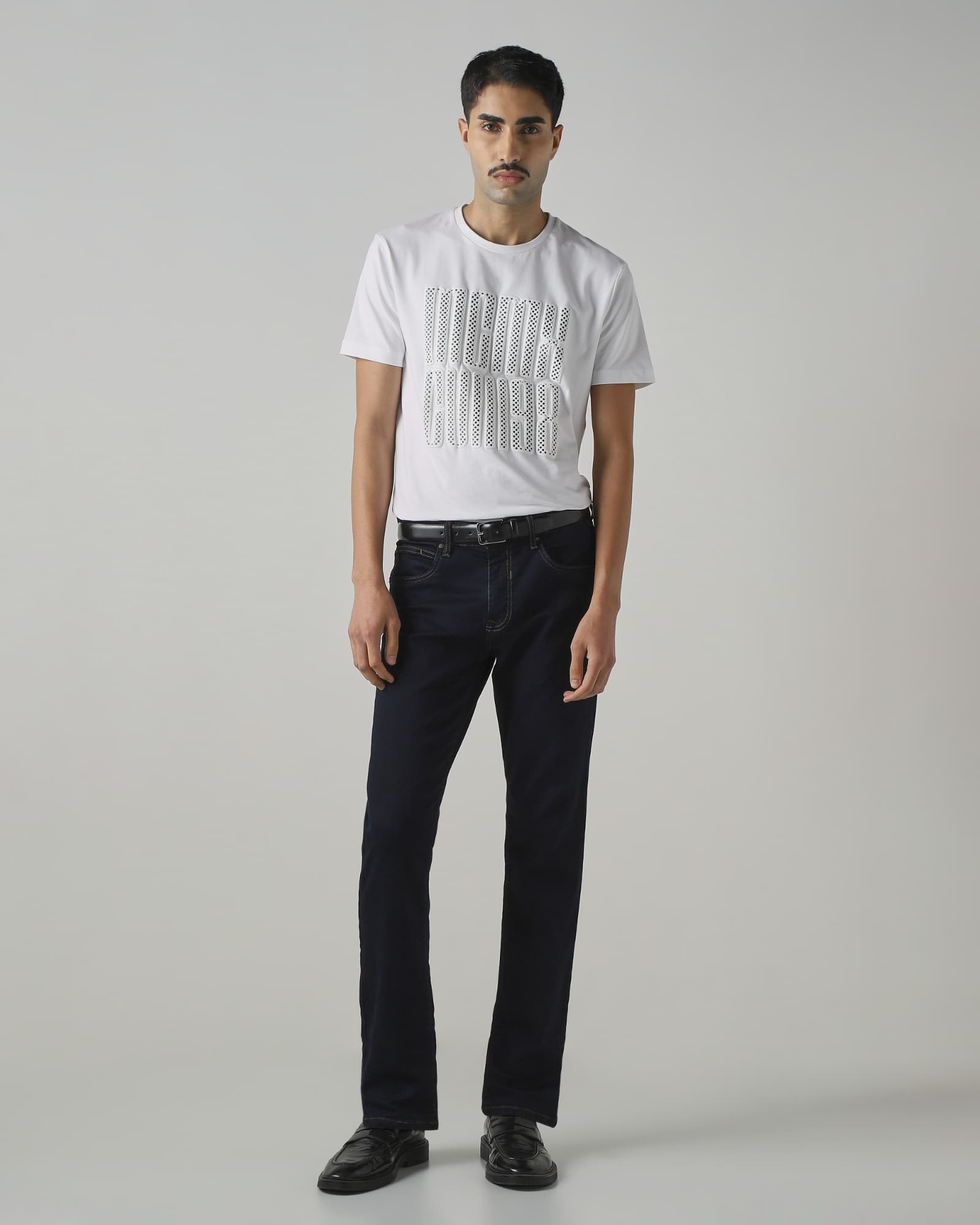 White Graphic Slim Fit T-Shirt White Graphic Slim Fit T-Shirt