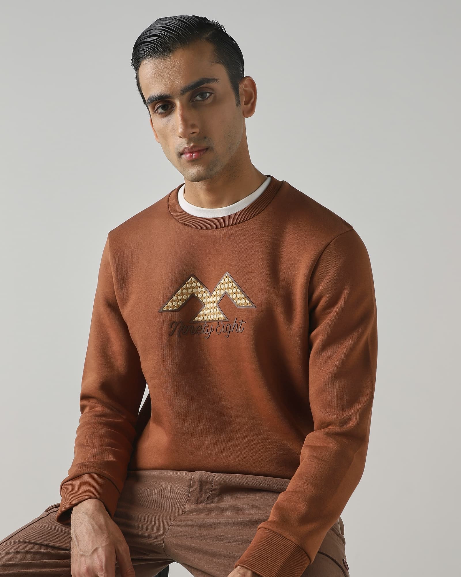Brown 3D Graphic Slim Fit Sweatshirt Brown 3D Graphic Slim Fit Sweatshirt